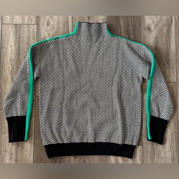 Cezele High Turtleneck Sweater Pullover Women’s Large Black White Chevron Stripe - Picture 8 of 11